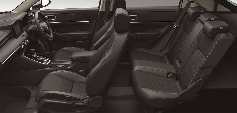 Honda HR-V 2021 vẫn đi k&egrave;m nội thất 5 chỗ như trước
