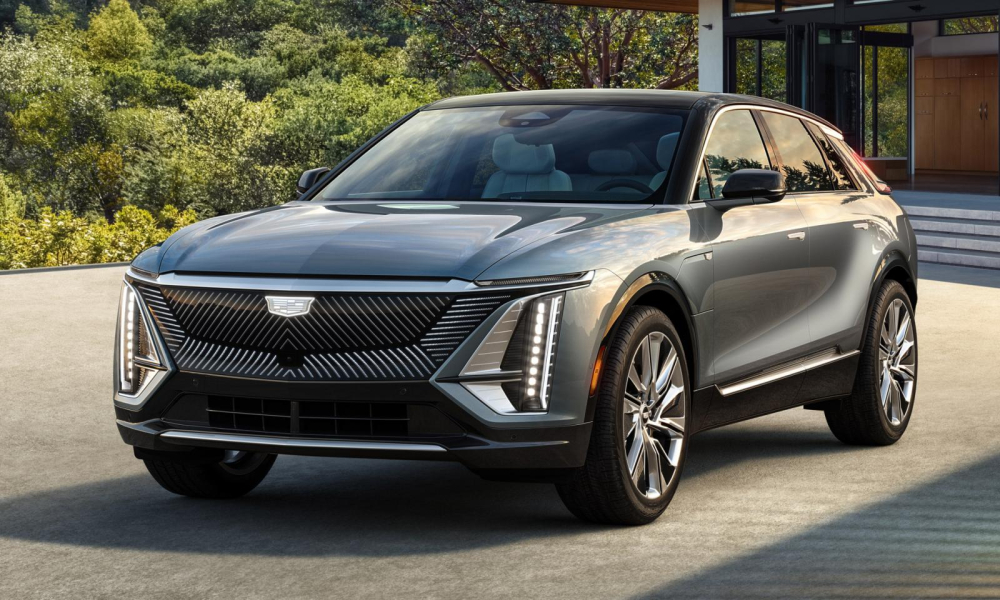 Cadillac Lyriq 2023 tr&igrave;nh l&agrave;ng tại thị trường Mỹ