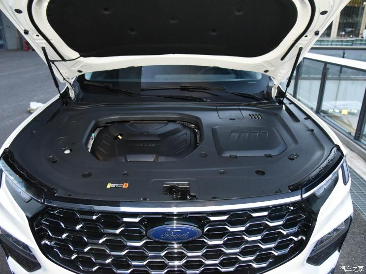 Ford Equator 2021 chỉ c&oacute; 1 loại động cơ