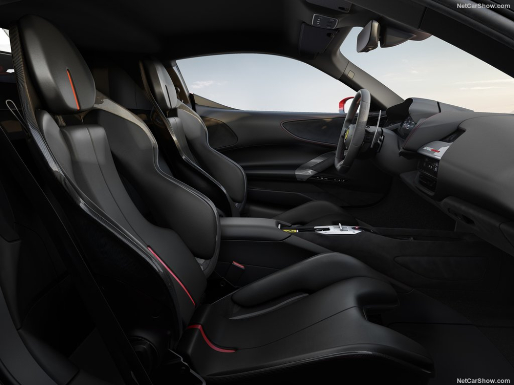 Nội thất siêu xe Ferrari SF90 Stradale