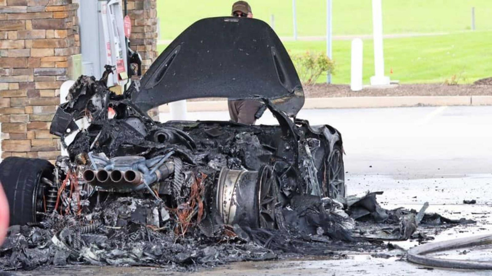 Rất kh&oacute; để sửa chữa lại chiếc si&ecirc;u xe McLaren 765LT n&agrave;y