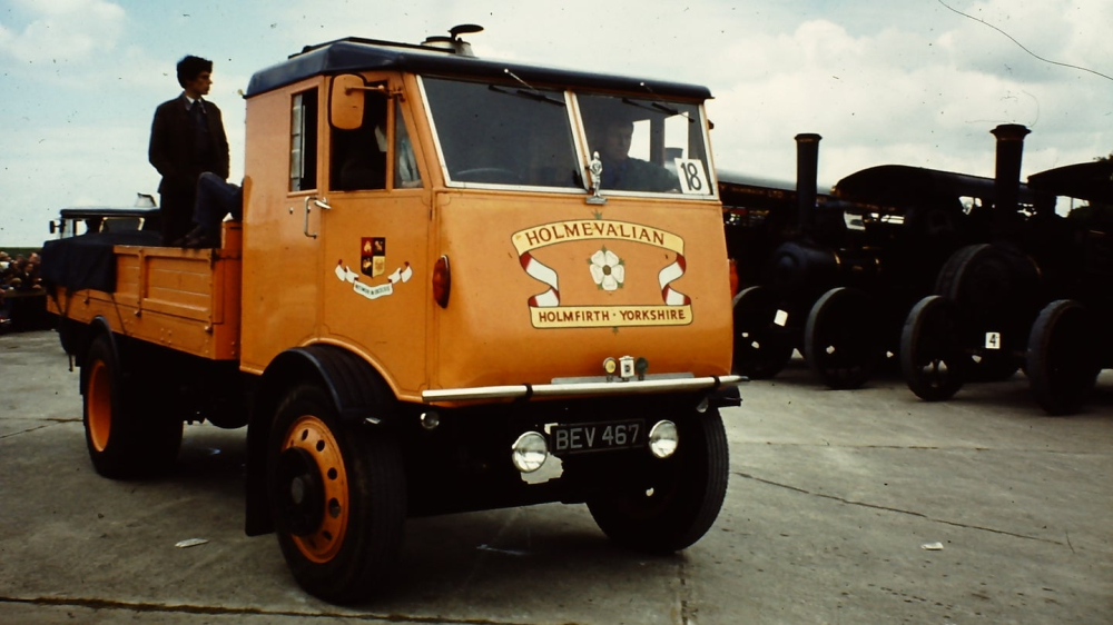 Sentinel Steam Waggon Works là công ty sản xuất xe chạy bằng hơi nước nổi danh trong quá khứ