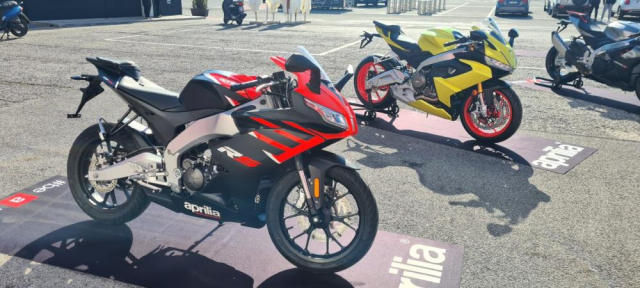 Cặp đôi xe Aprilia cỡ nhỏ chính thức trình làng phiên bản mới 2021