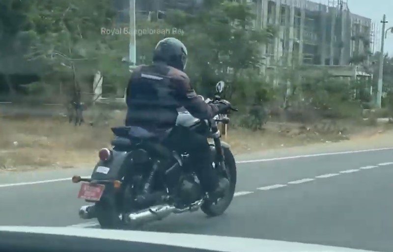Mẫu Cruiser sử dụng động cơ 650 Twins được hé lộ cách đây ít lâu