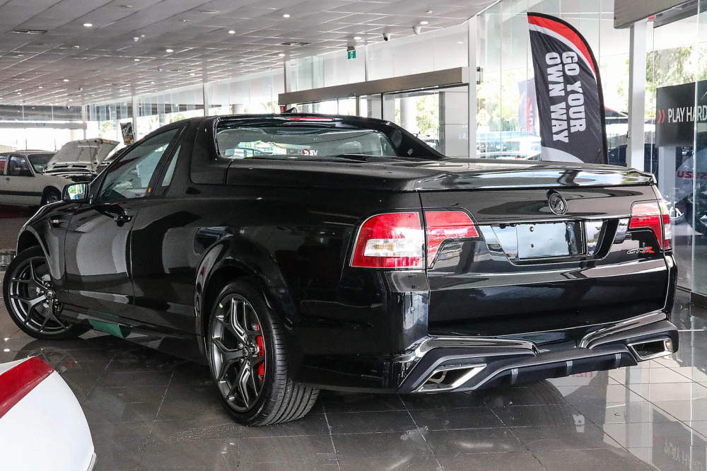 Phía sau của bán tải Holden HSV Maloo GTSR Phía sau của bán tải Holden HSV Maloo GTSR
