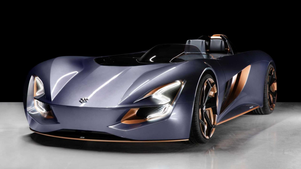 Ph&iacute;a trước của Suzuki Misano