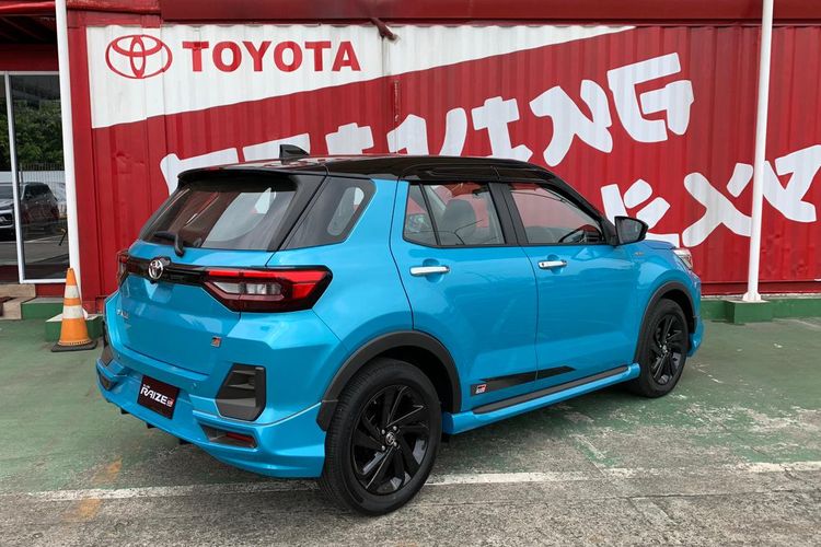 Toyota Raize 2021 nhìn từ đằng sau