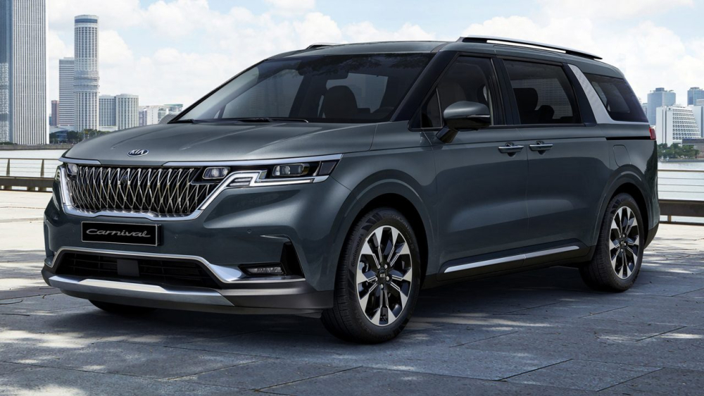 Thiết kế ngoại thất của Kia Sedona 2021 góc cạnh, vuông vức hơn trước đây.