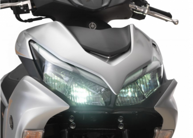 Thiết kế hầm hố tr&ecirc;n Yamaha NVX 2021