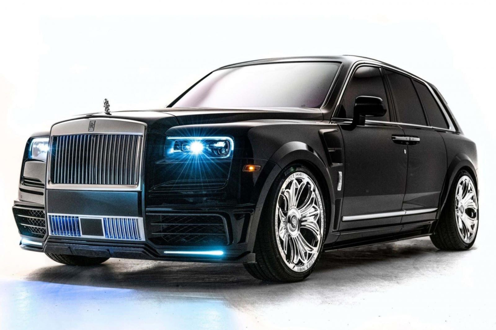 Ngoại thất chiếc Rolls-Royce Cullinan hợp tác Chrome Hearts của Drake