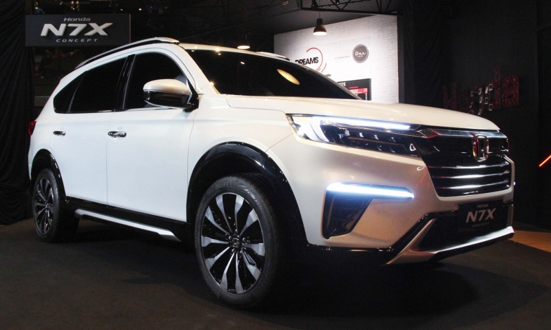 Cận cảnh thiết kế đầu xe của Honda N7X Cận cảnh thiết kế đầu xe của Honda N7X