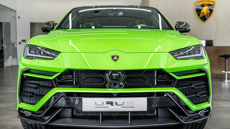 Lamborghini Urus Pearl Capsule đầu tiên về Campuchia, sự chịu chơi của nước láng giềng Lamborghini Urus Pearl Capsule đầu tiên về Campuchia, sự chịu chơi của nước láng giềng
