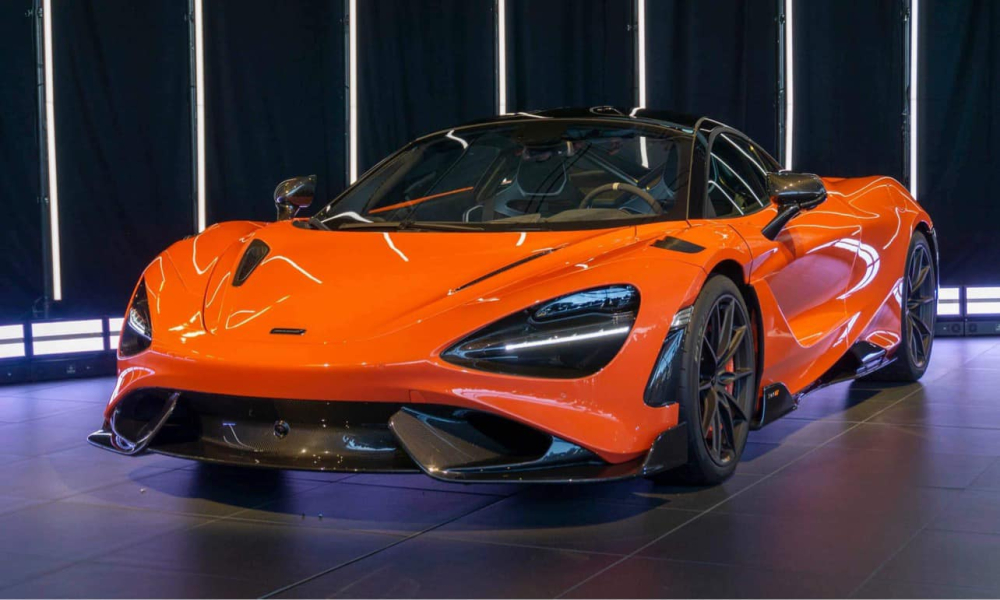 Chiếc si&ecirc;u xe McLaren 765LT n&agrave;y c&oacute; m&agrave;u đỏ-cam