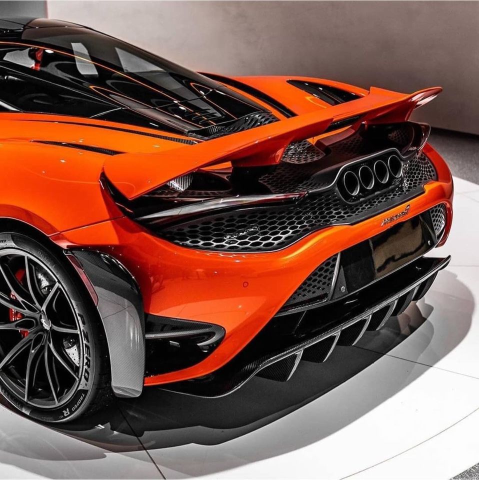 McLaren 765LT đang được nhiều nh&agrave; gi&agrave;u Việt quan t&acirc;m