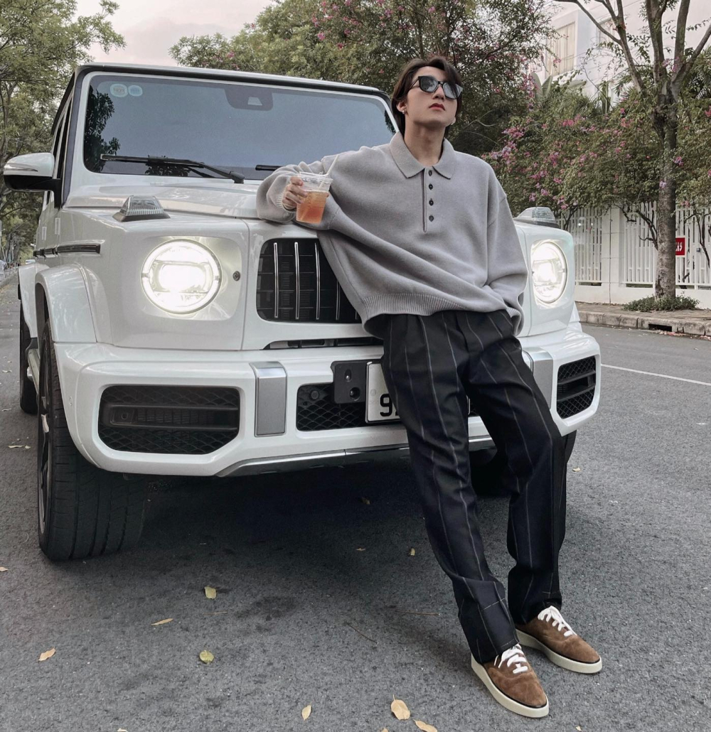 Không kém Tuấn Hưng, Sơn Tùng M-TP cũng tậu SUV hạng sang Mercedes-AMG G63 Không kém Tuấn Hưng, Sơn Tùng M-TP cũng tậu SUV hạng sang Mercedes-AMG G63