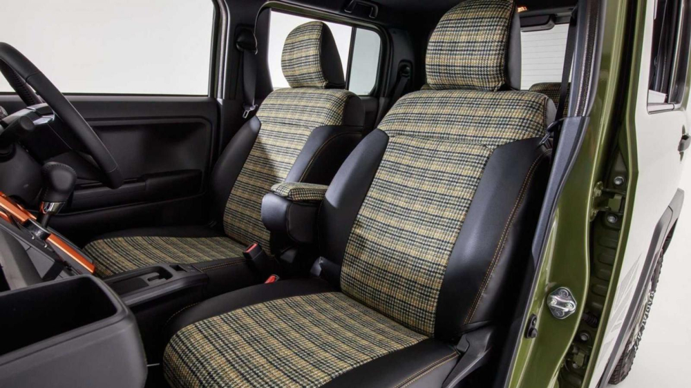 Nội thất của Daihatsu Taft Little D
