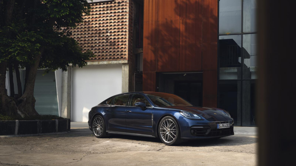 Giá xe Porsche Panamera Giá xe Porsche Panamera