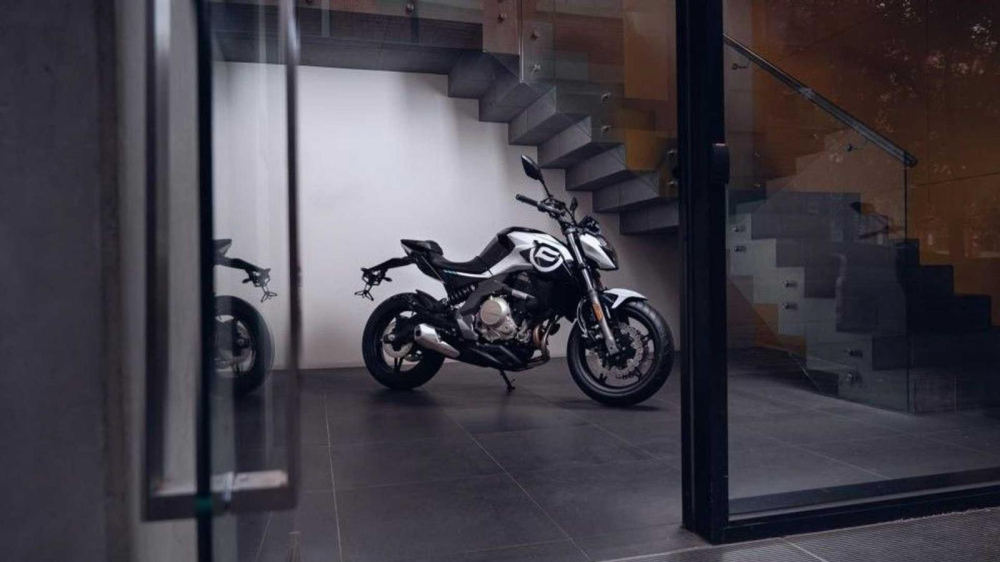 CFMoto 650NK