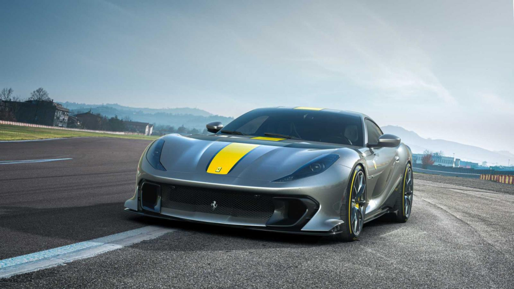 Ferrari 812 Competizione là phiên bản giới hạn của 812 Superfast Ferrari 812 Competizione là phiên bản giới hạn của 812 Superfast