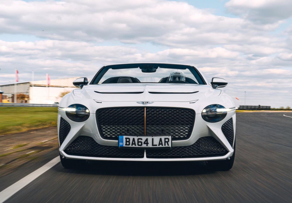Bentley Bacalar Roadster Special lấy cảm hứng thiết kế từ mẫu xe concept EXP 100 GT