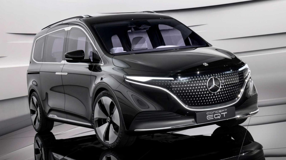 Cận cảnh đầu xe của Mercedes-Benz EQT