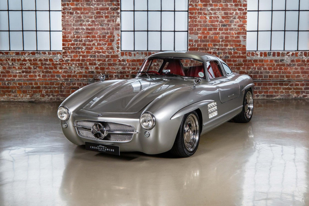 Ph&iacute;a trước của Gullwing Tribute
