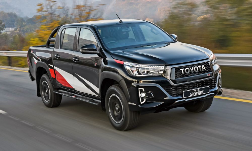 Toyota Hilux GR Sport cũ d&agrave;nh cho thị trường Nam Phi