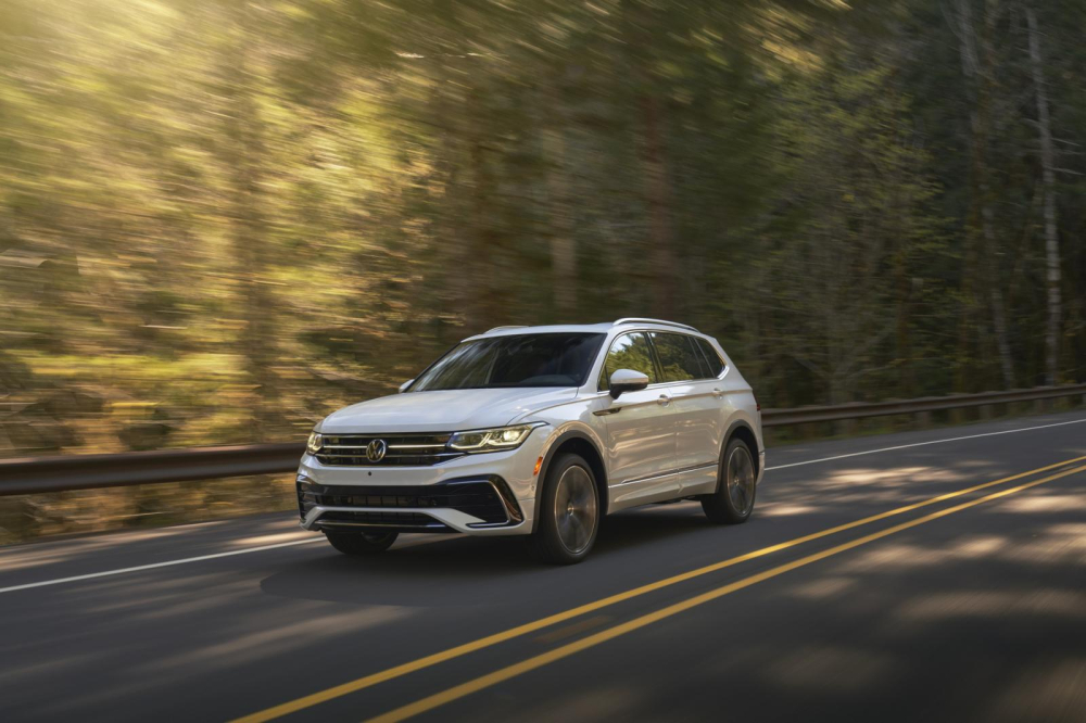 Đầu xe của Volkswagen Tiguan Allspace 2021
