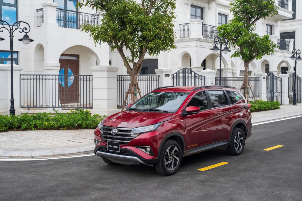 Kết quả bán hàng của Toyota Việt Nam trong tháng 4 giảm mạnh và không bằng TC Motor.