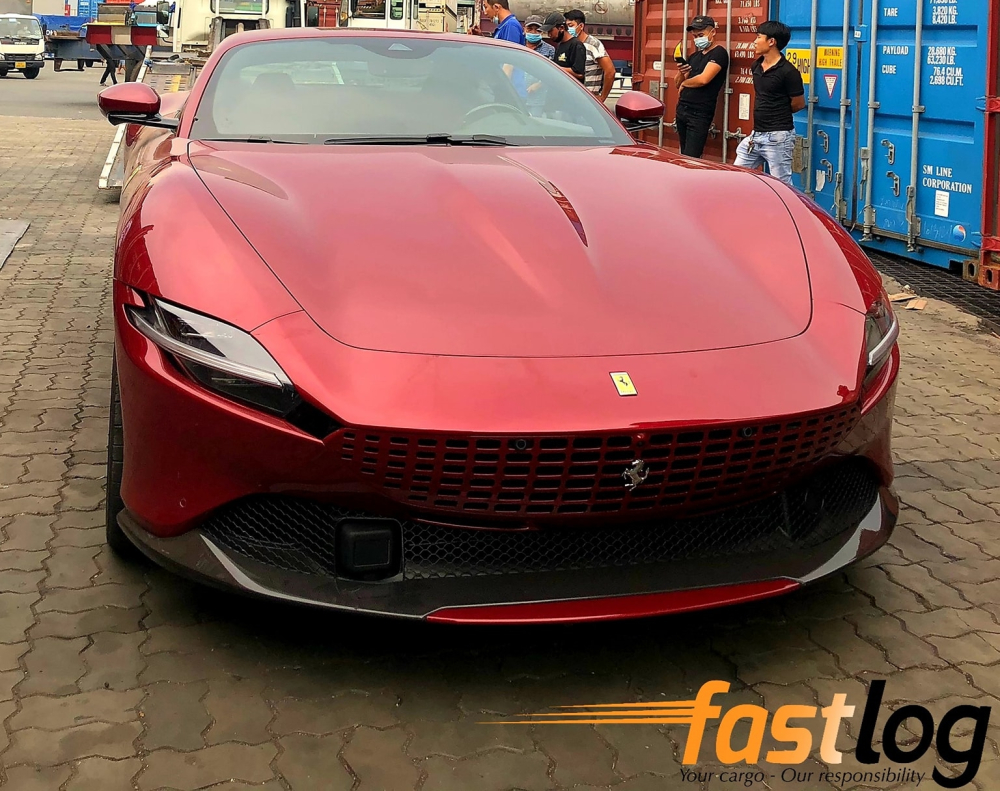 Siêu xe Ferrari Roma có đến 4 chỗ ngồi