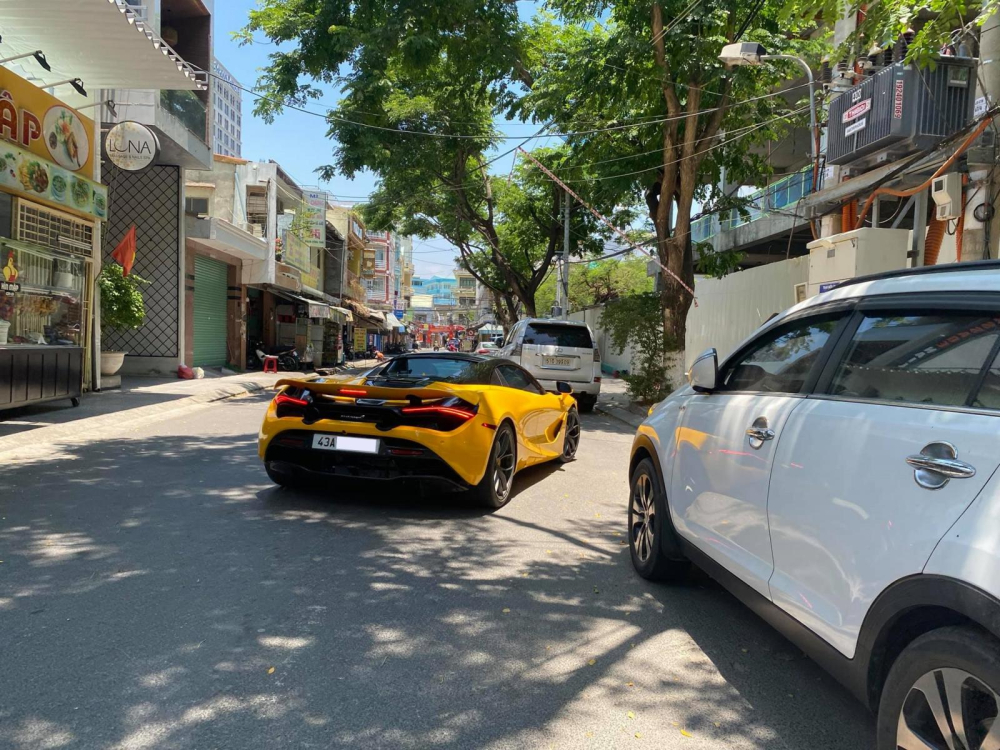 Si&ecirc;u xe McLaren 720S Spider của thiếu gia Rich kid ở Đ&agrave; Nẵng được bố mua tặng đ&atilde; c&oacute; biển số