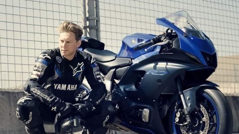 Yamaha R7 2021 lộ ảnh chính thức Yamaha R7 2021 lộ ảnh chính thức