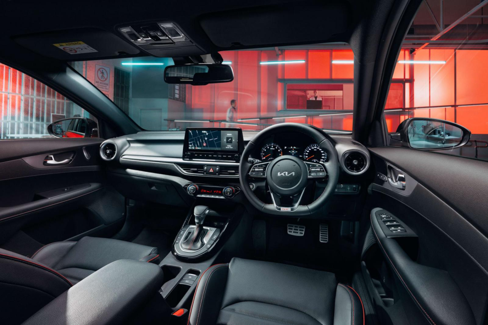 Nội thất của Kia Cerato 2021 bản cao cấp tại thị trường &Uacute;c