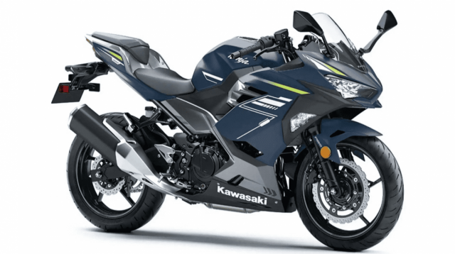 Bộ m&agrave;u v&agrave; tem mới tr&ecirc;n Kawasaki Ninja 400 2021