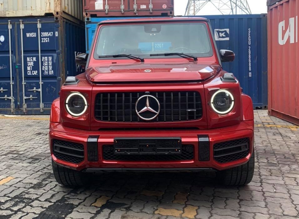 Mercedes-AMG G63 tiếp tục về nước nhưng sở hữu m&agrave;u sơn đỏ cực hiếm từ trong ra ngo&agrave;i g&acirc;y th&uacute; vị với đại gia Việt