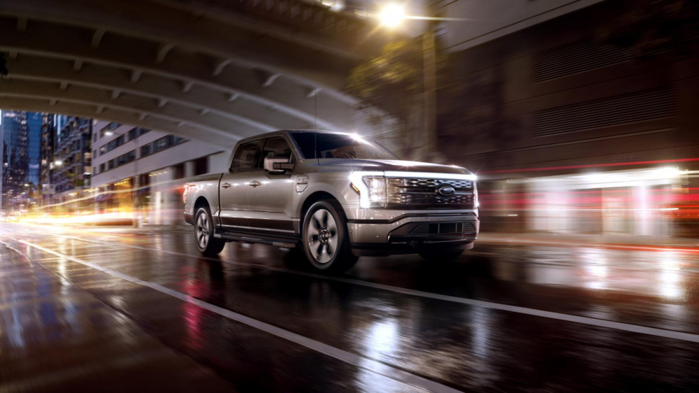 Đ&egrave;n LED định vị ban ng&agrave;y của Ford F-150 Lightning 2022
