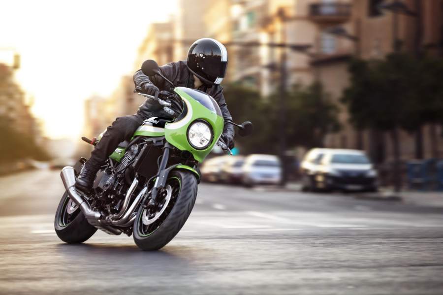 Nhiều biker tại Ch&acirc;u &Acirc;u phản đối việc dừng b&aacute;n xăng cho xe m&ocirc; t&ocirc;