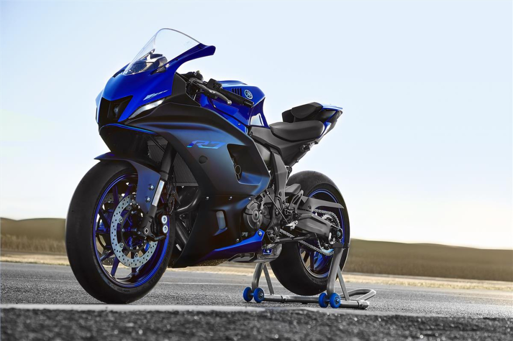Theo ph&acirc;n t&iacute;ch, Yamaha R7 sẽ c&oacute; gi&aacute; b&aacute;n khoảng 250 triệu đồng tại khu vực&nbsp;Đ&ocirc;ng Nam &Aacute;
