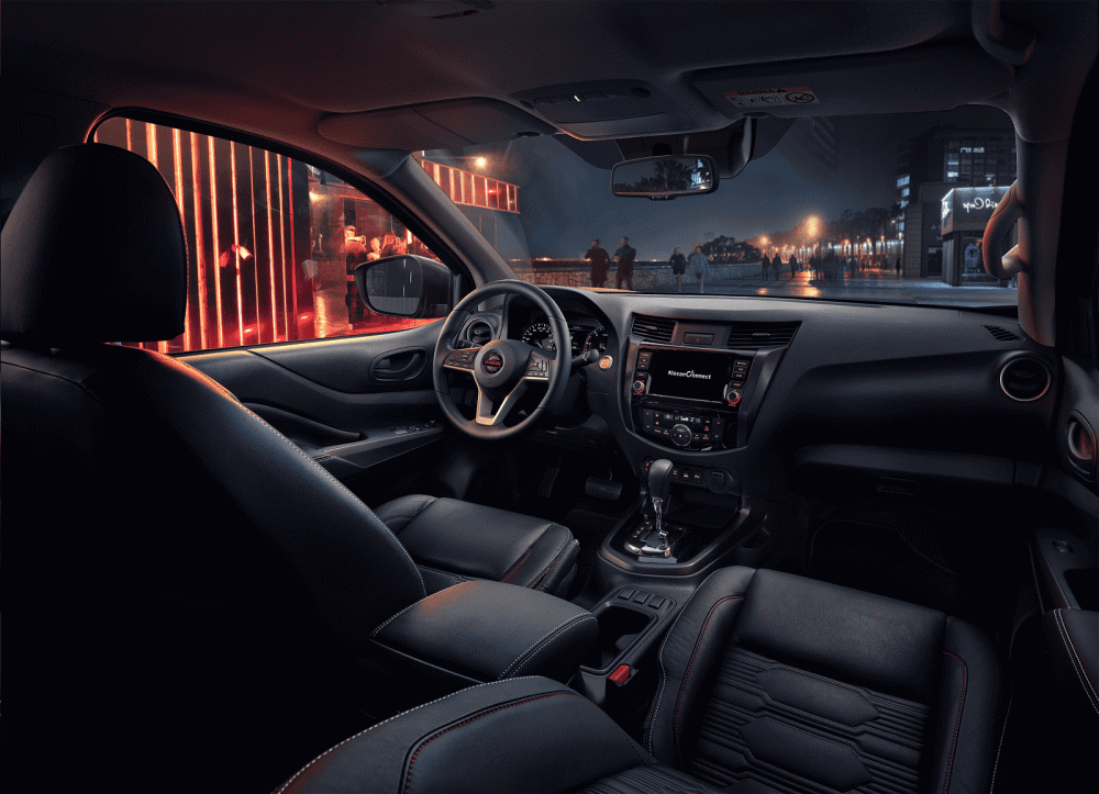 Nội thất của Nissan Navara Pro4X 2021.