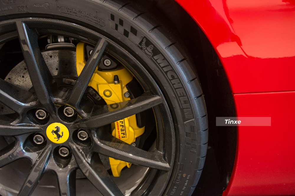 Ferrari SF90 Stradale Assetto Fiorano sẽ được trang bị lốp Michelin Pilot Sport Cup 2 Ferrari SF90 Stradale Assetto Fiorano sẽ được trang bị lốp Michelin Pilot Sport Cup 2
