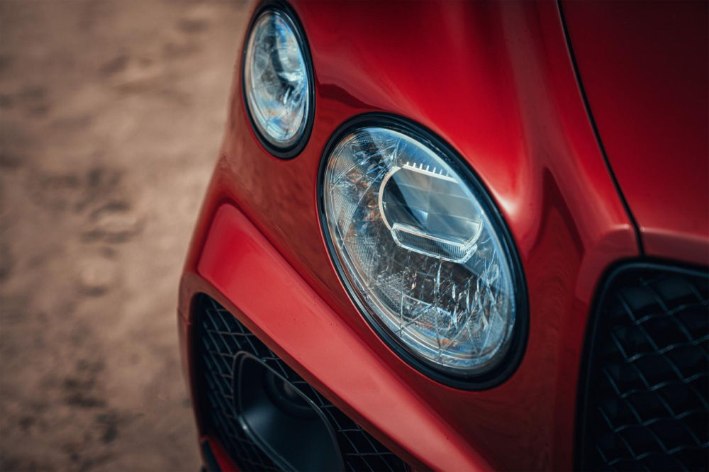 Đèn pha của Bentley Bentayga S 2022