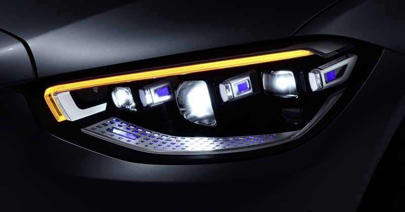 Đ&egrave;n pha Multibeam LED của Mercedes-Benz S-Class 2021