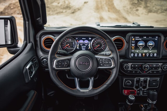Gi&aacute; xe Jeep Gladiator