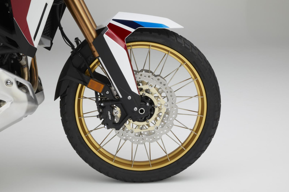 Dàn chân trước của Honda Africa Twin phiên bản cao cấp Dàn chân trước của Honda Africa Twin phiên bản cao cấp