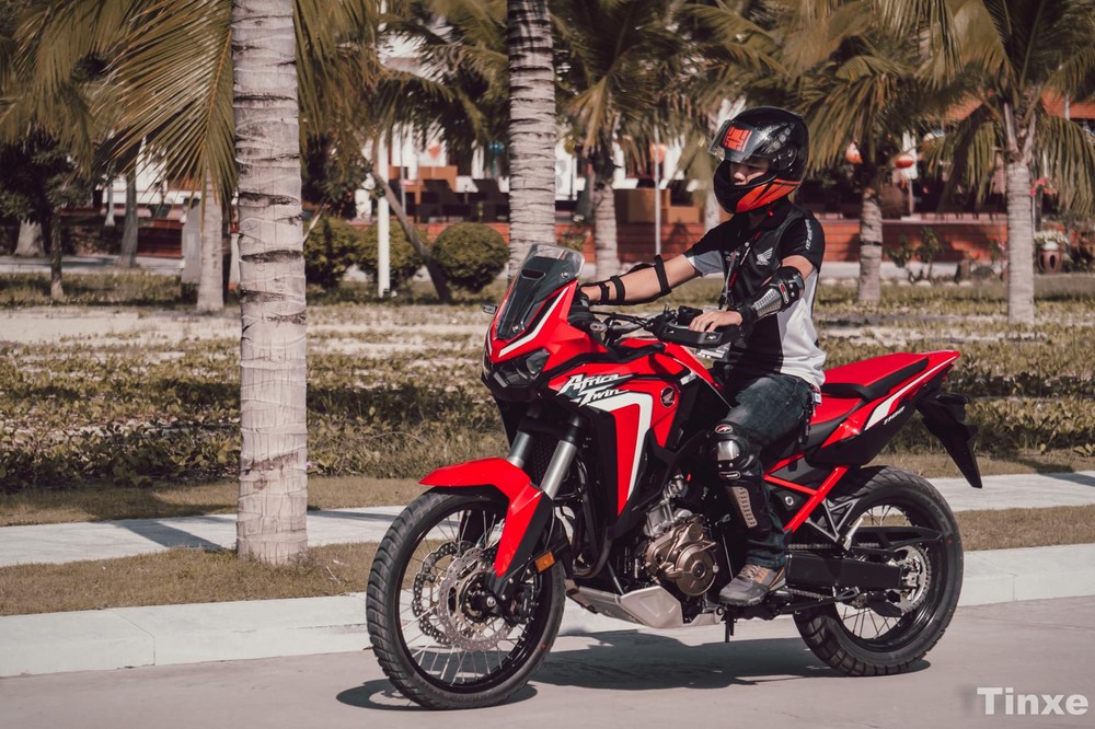 Honda Africa Twin mang ngoại hình cao ráo và gọn gàng Honda Africa Twin mang ngoại hình cao ráo và gọn gàng