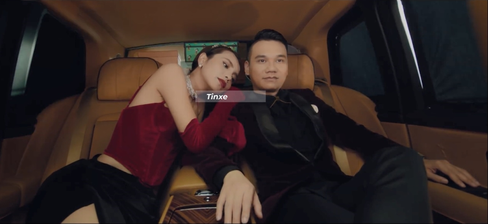 Khắc Việt mang SUV siêu sang Rolls-Royce Cullinan vào MV mới với nhiều tình tiết thú vị
