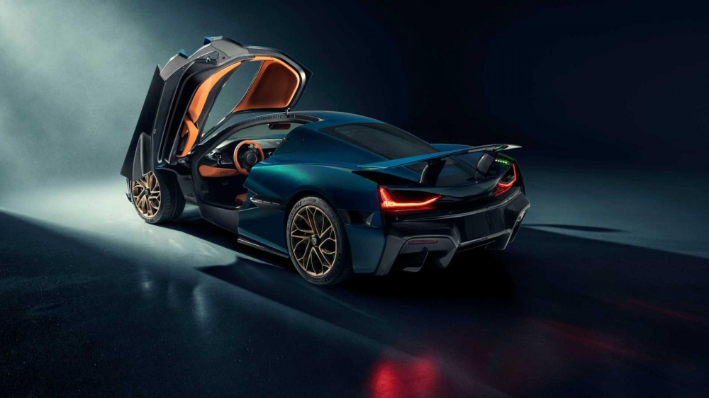 Ph&iacute;a sau của Rimac Nevera