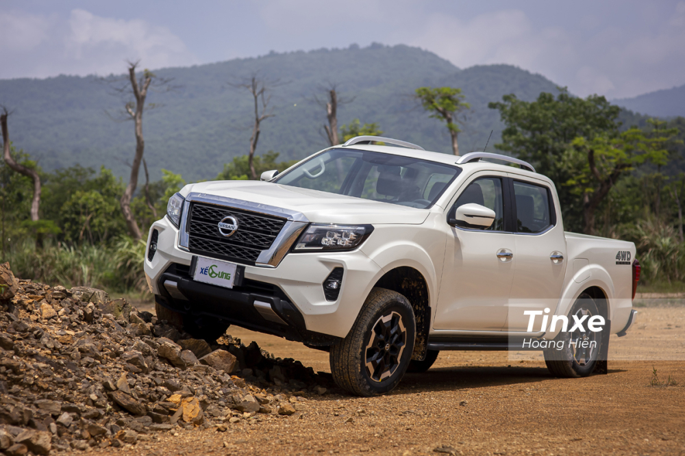 Khả năng offroad của Nissan Navara 2021 vẫn c&oacute; thể khiến nhiều kh&aacute;ch h&agrave;ng h&agrave;i l&ograve;ng.