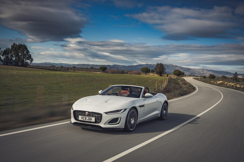 Jaguar F-Type 2022 P450