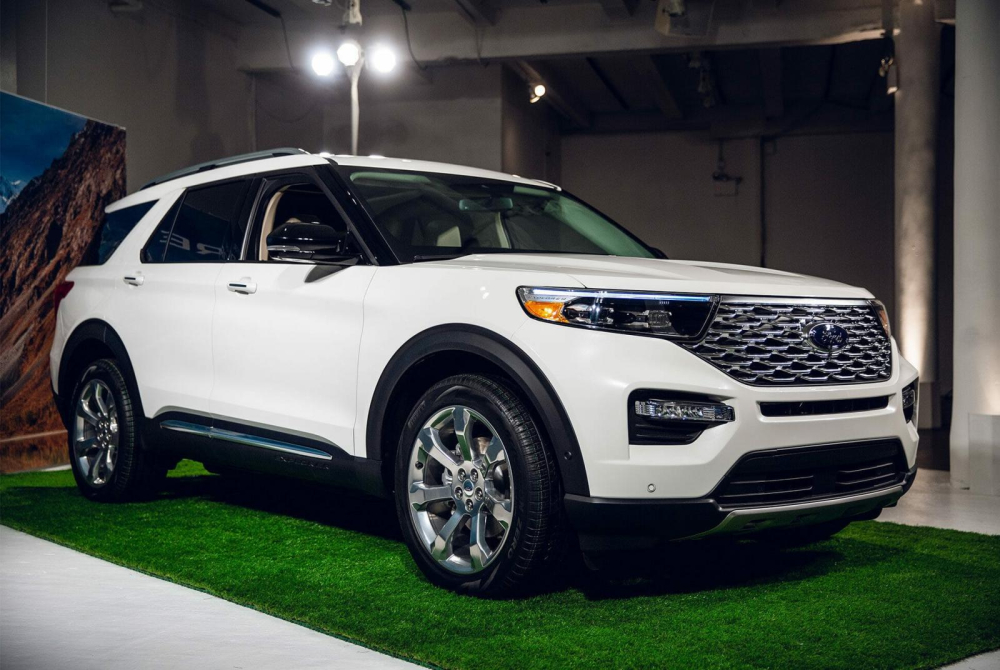 Ford Explorer 2021 có thể sẽ lỡ hẹn với khách Việt do khan hiếm chip bán dẫn.